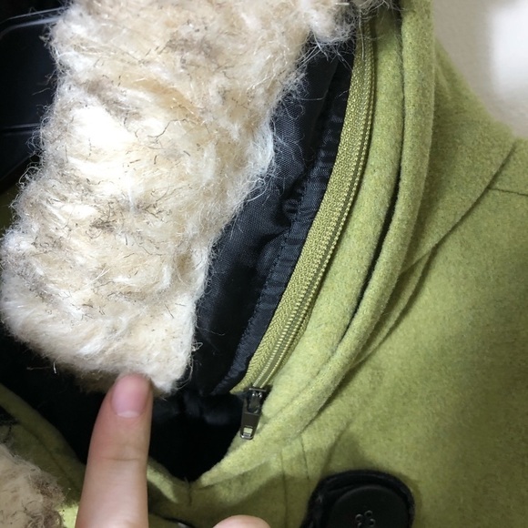L.L. bean Wool Lined Hooded Jacket Small Women’s Chartreuse Green Coat - Picture 4 of 7